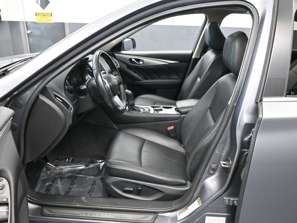 Used 2019 INFINITI Q50 Luxe image 11