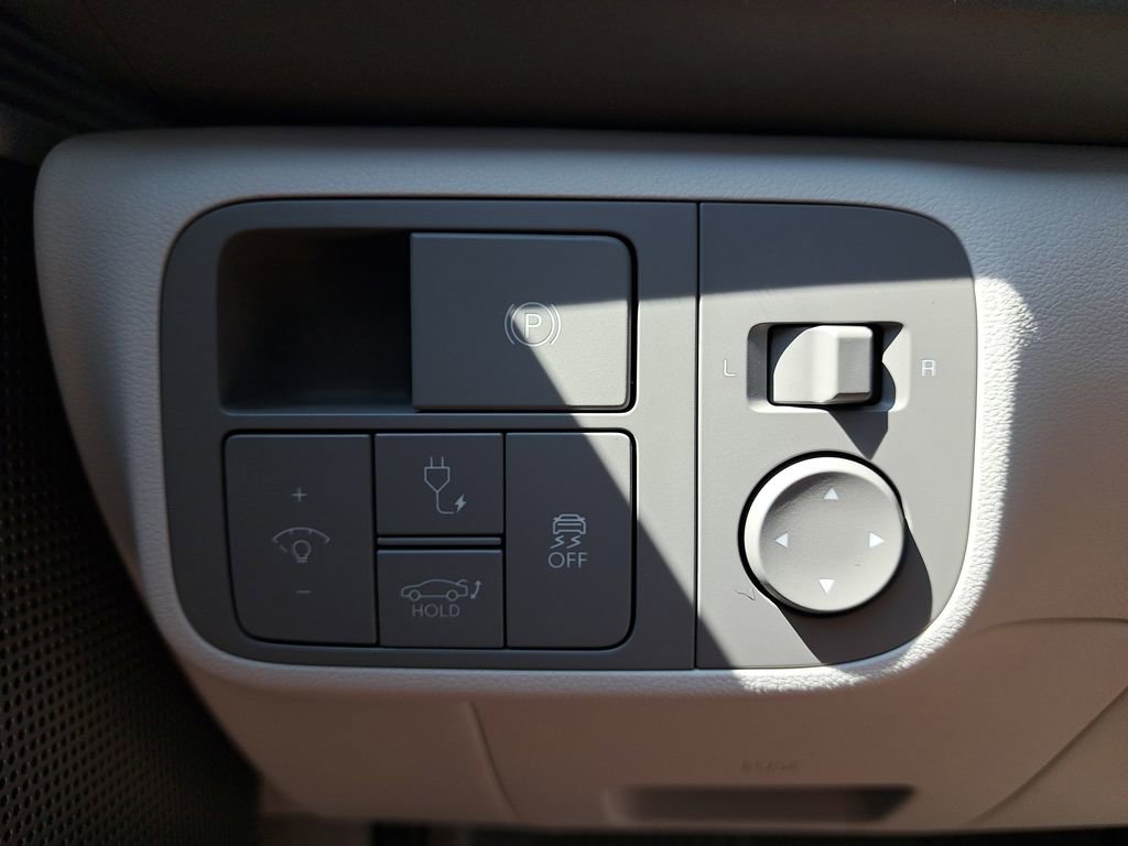 New 2024 Hyundai Ioniq 6 SEL AWD/4WD image 26