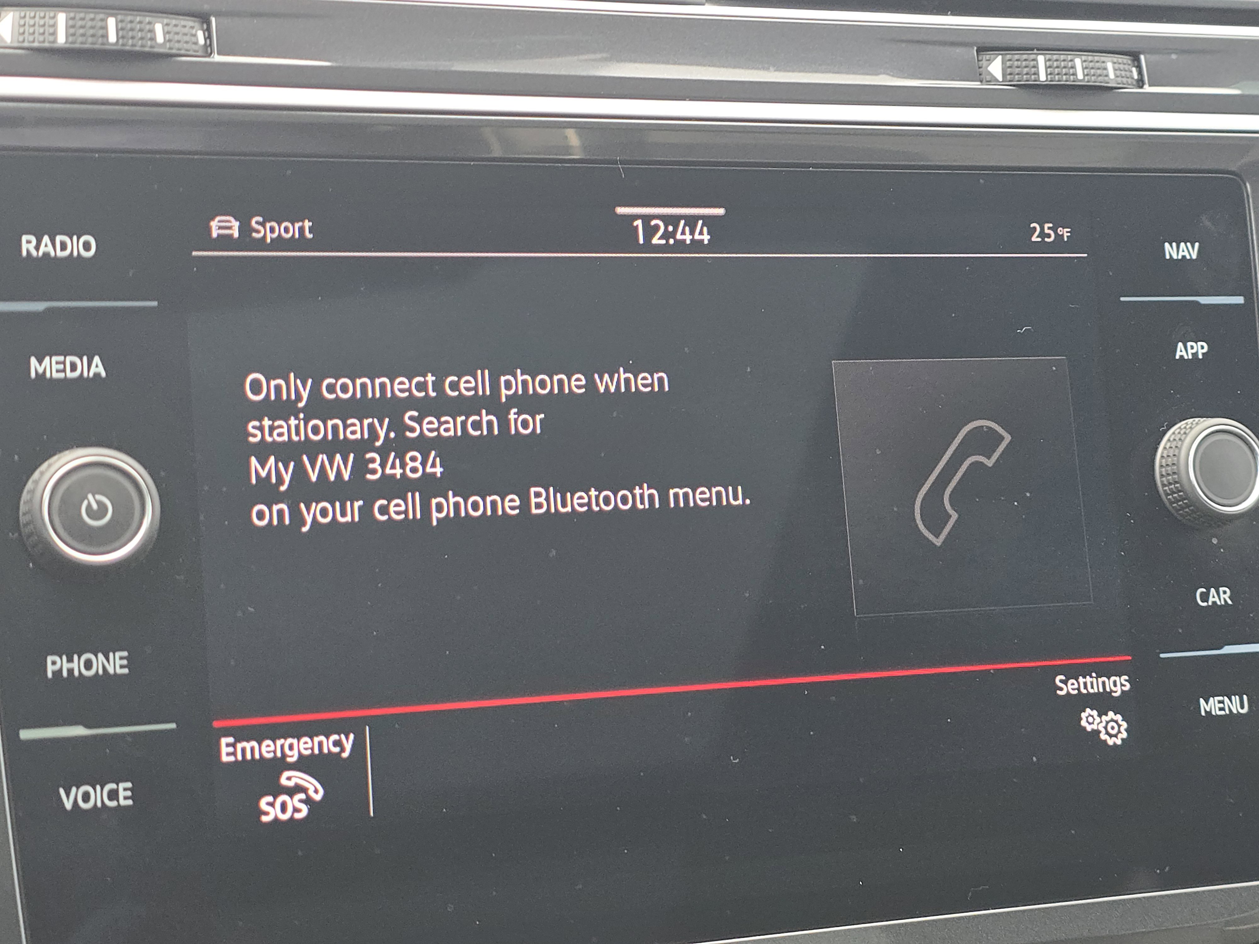 Certified 2024 Volkswagen Tiguan SEL R-Line image 11