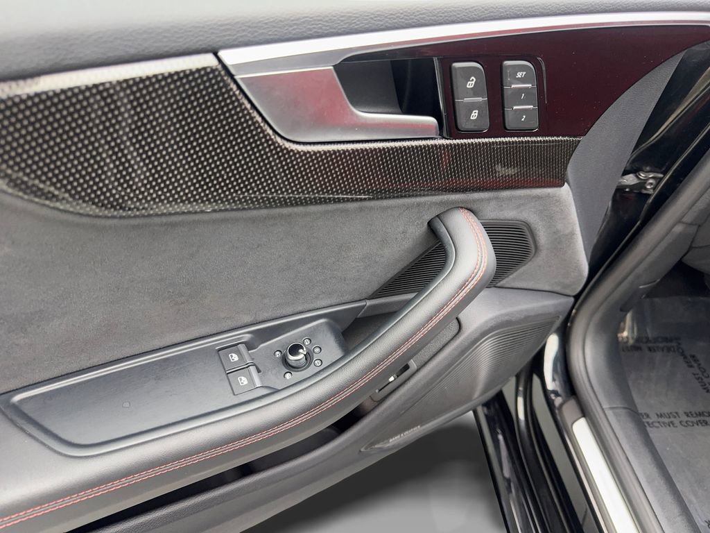 Used 2023 Audi S5 Premium Plus w/ Premium Plus image 32