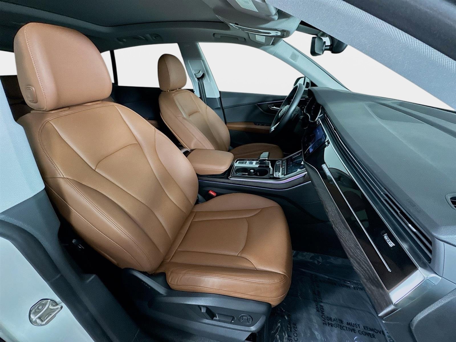 Used 2022 Audi Q8 Premium Plus AWD/4WD image 31