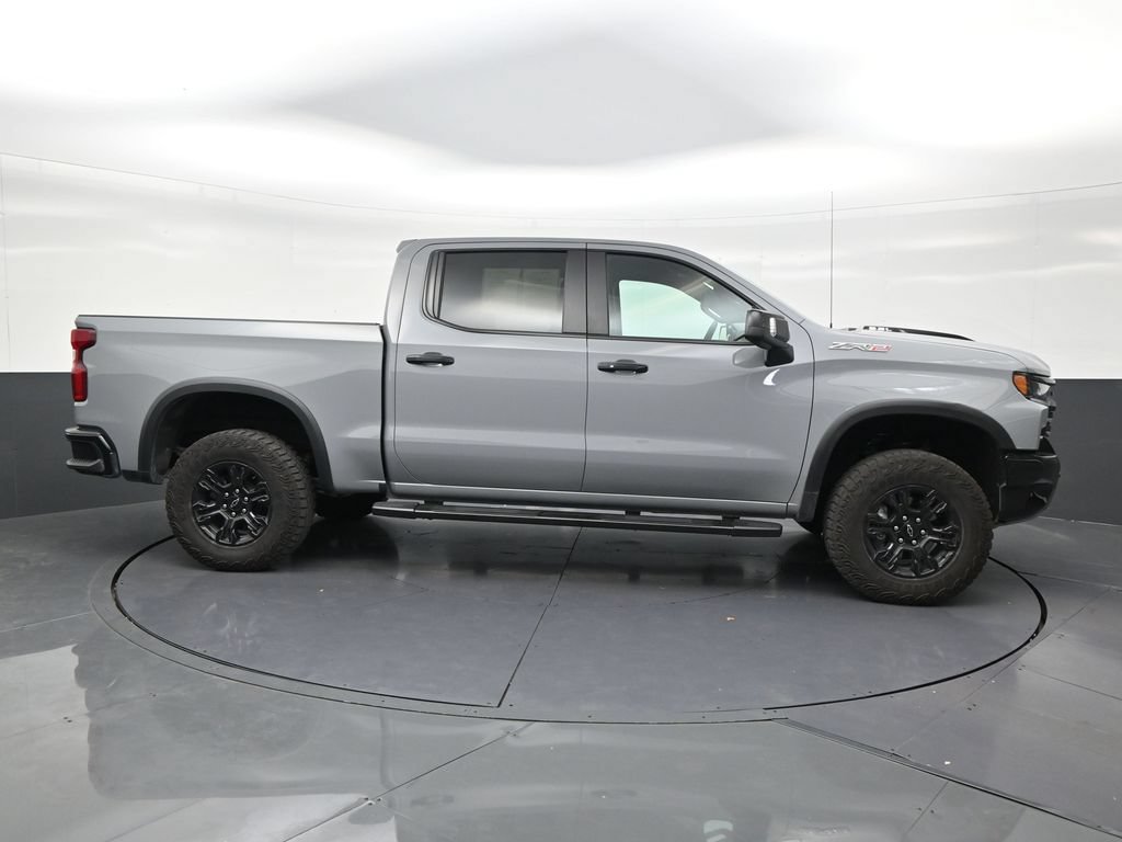 Used 2025 Chevrolet Silverado 1500 ZR2 AWD/4WD image 6