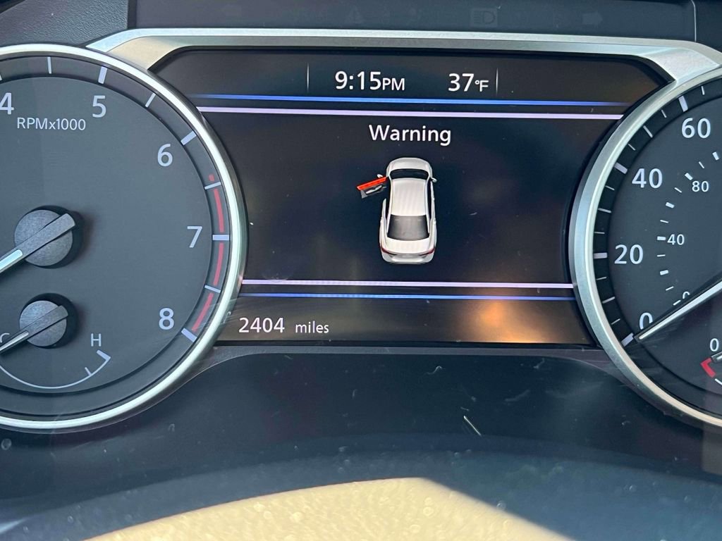 Certified 2025 Nissan Sentra SV image 25