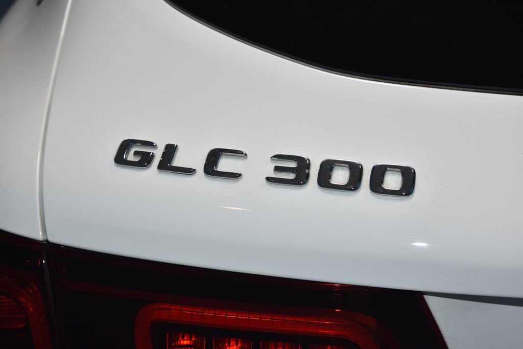 Used 2022 Mercedes-Benz GLC 300 4MATIC image 30