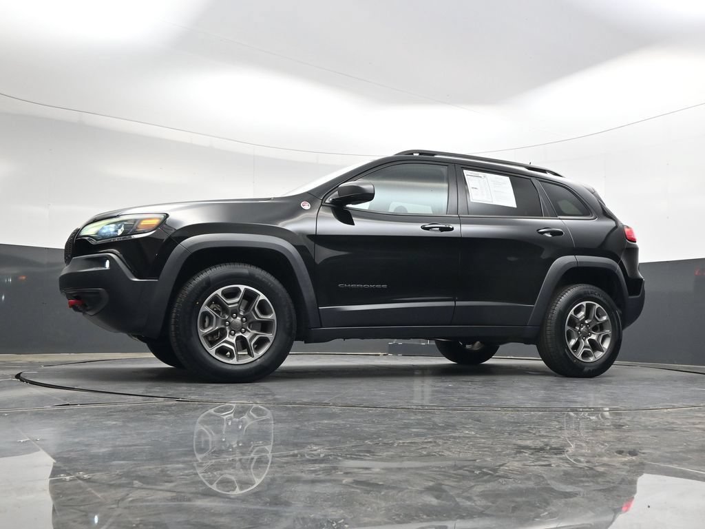 Used 2021 Jeep Cherokee Trailhawk AWD/4WD image 47