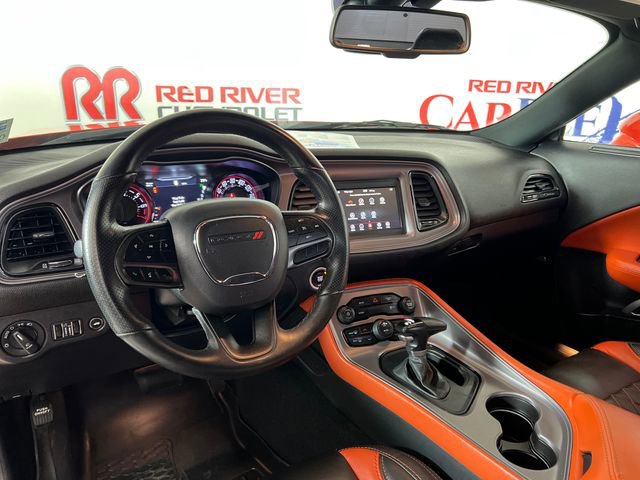 Used 2023 Dodge Challenger SXT w/ Blacktop Package image 13