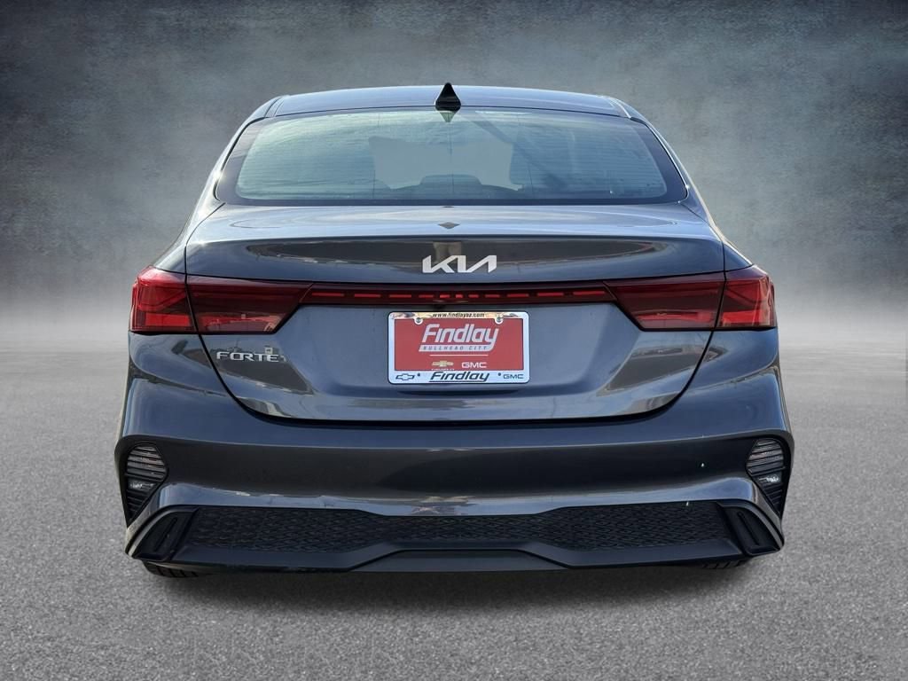 Used 2023 Kia Forte LXS image 5