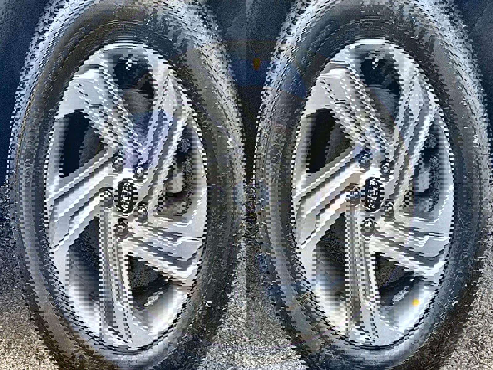 Used 2023 Hyundai Santa Fe SEL image 11