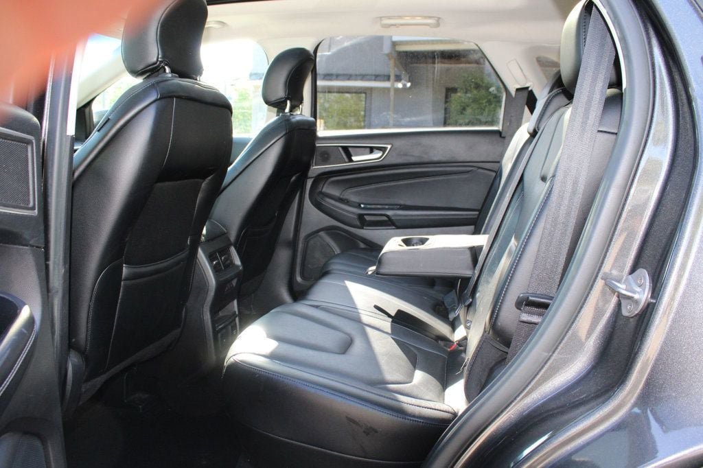Used 2015 Ford Edge Titanium w/ Equipment Group 301A FWD image 33
