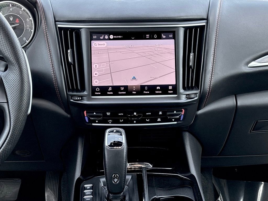 Used 2024 Maserati Levante GT Ultima image 14