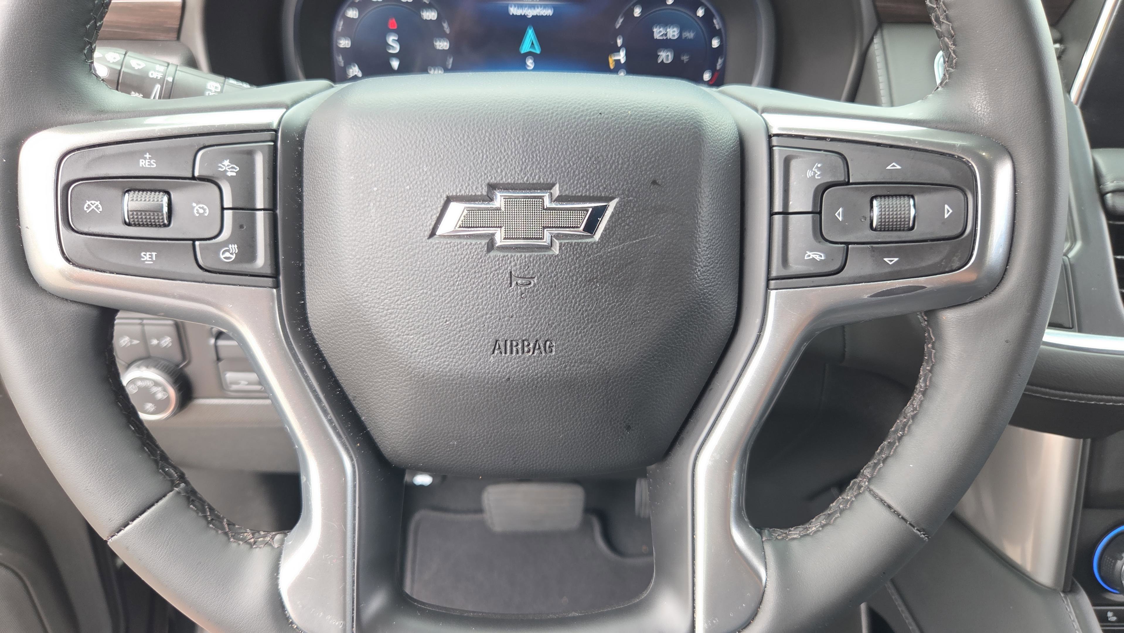 Used 2024 Chevrolet Tahoe Z71 w/ Luxury Package image 23