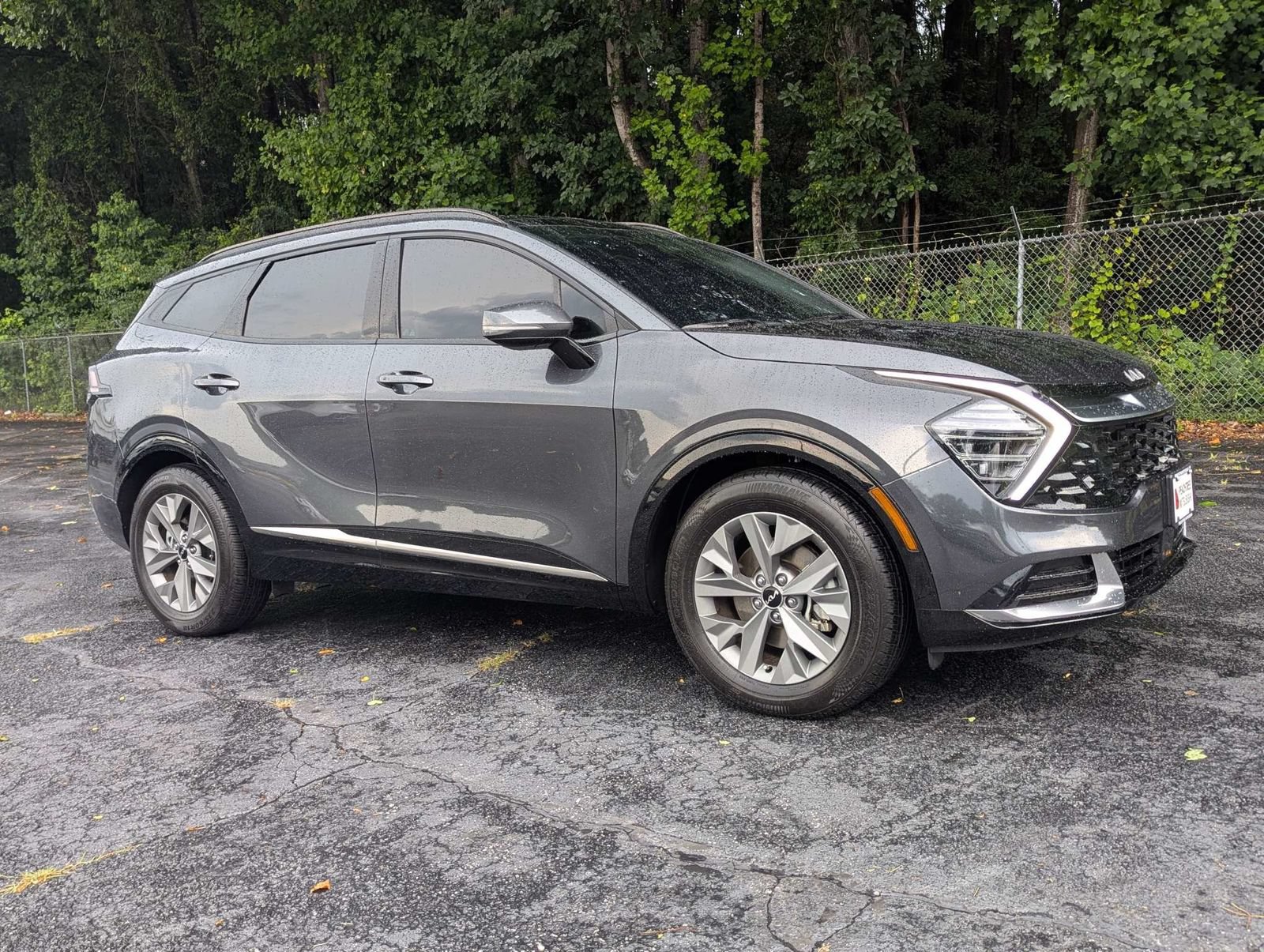 Used 2024 Kia Sportage SX FWD image 2