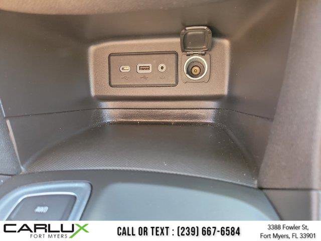 Used 2020 Chevrolet Equinox LT image 30