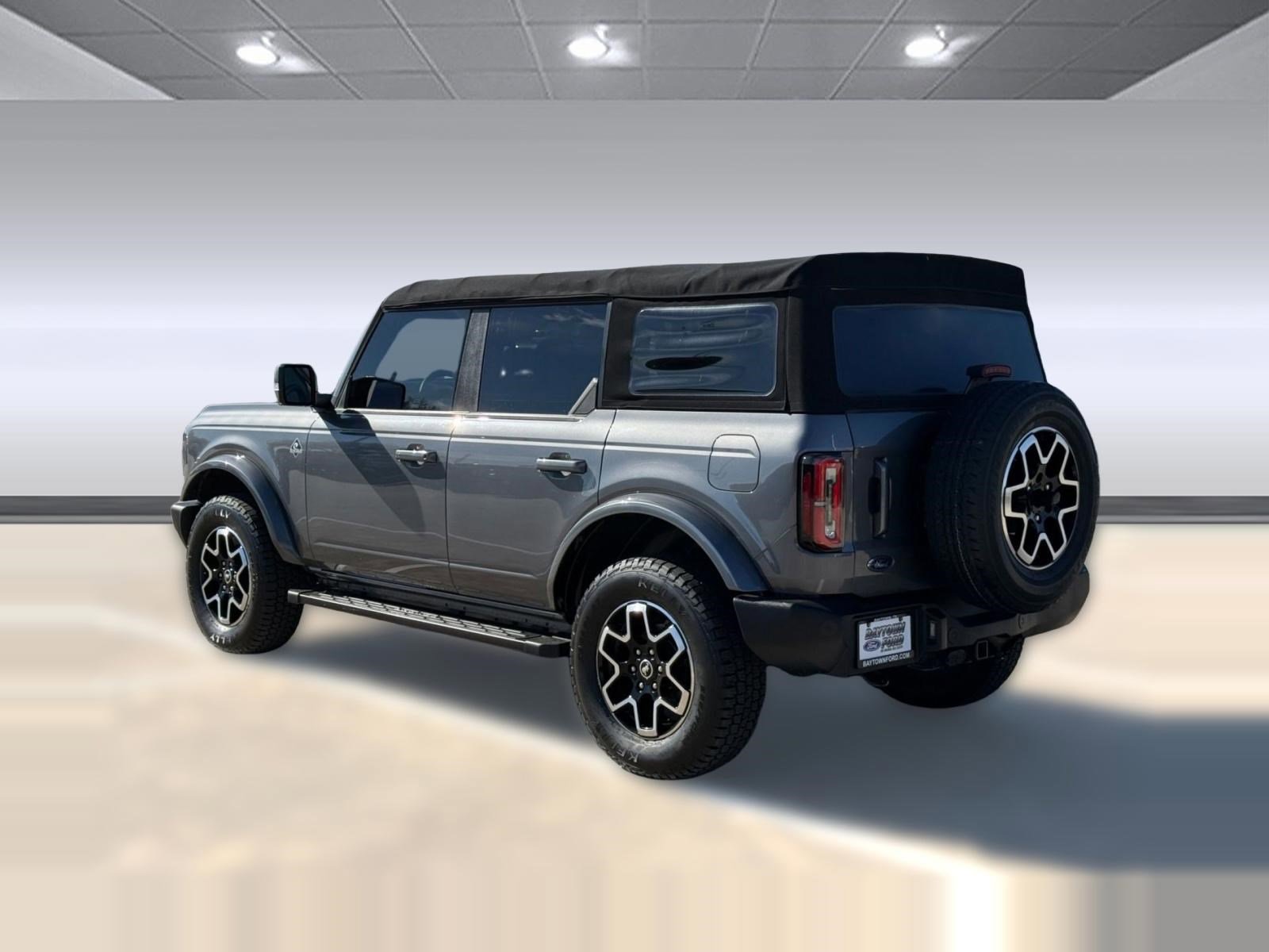 Certified 2022 Ford Bronco Outer Banks image 3