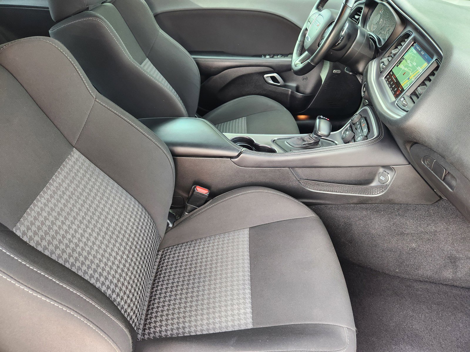 Used 2021 Dodge Challenger GT w/ Blacktop Package image 11