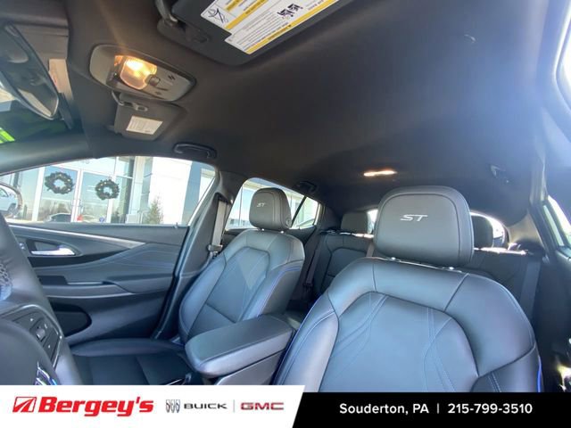 Certified 2025 Buick Envista Sport Touring w/ Convenience I Package image 20