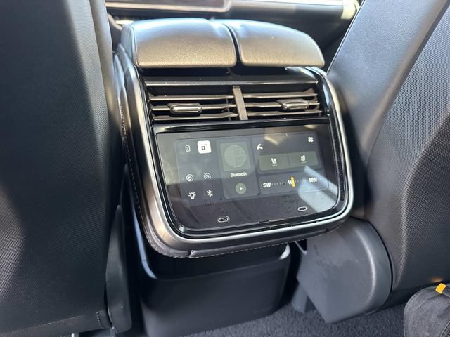 Used 2023 Rivian R1S Adventure AWD/4WD image 33