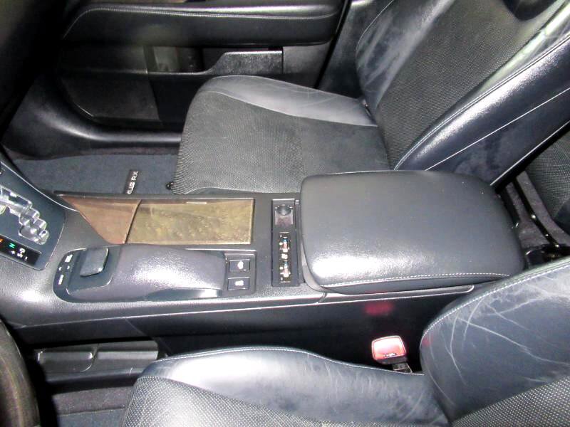 Used 2013 Lexus RX 450h AWD image 32