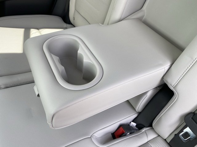 Used 2024 Hyundai Santa Fe Limited image 37