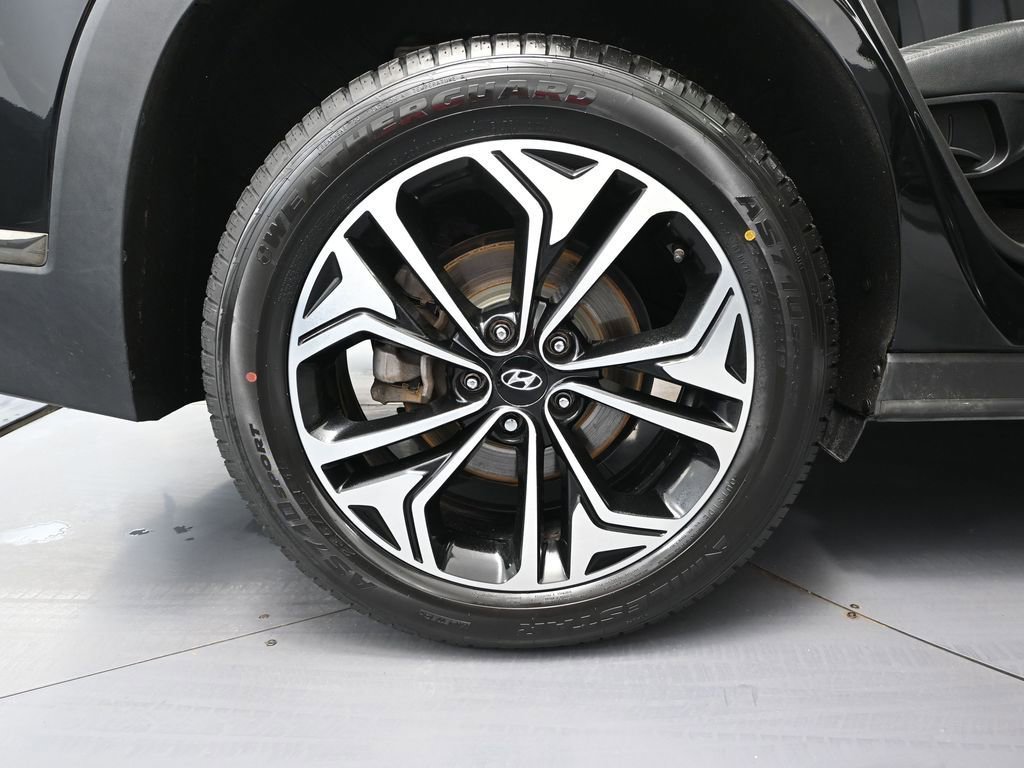 Used 2020 Hyundai Santa Fe Limited image 14