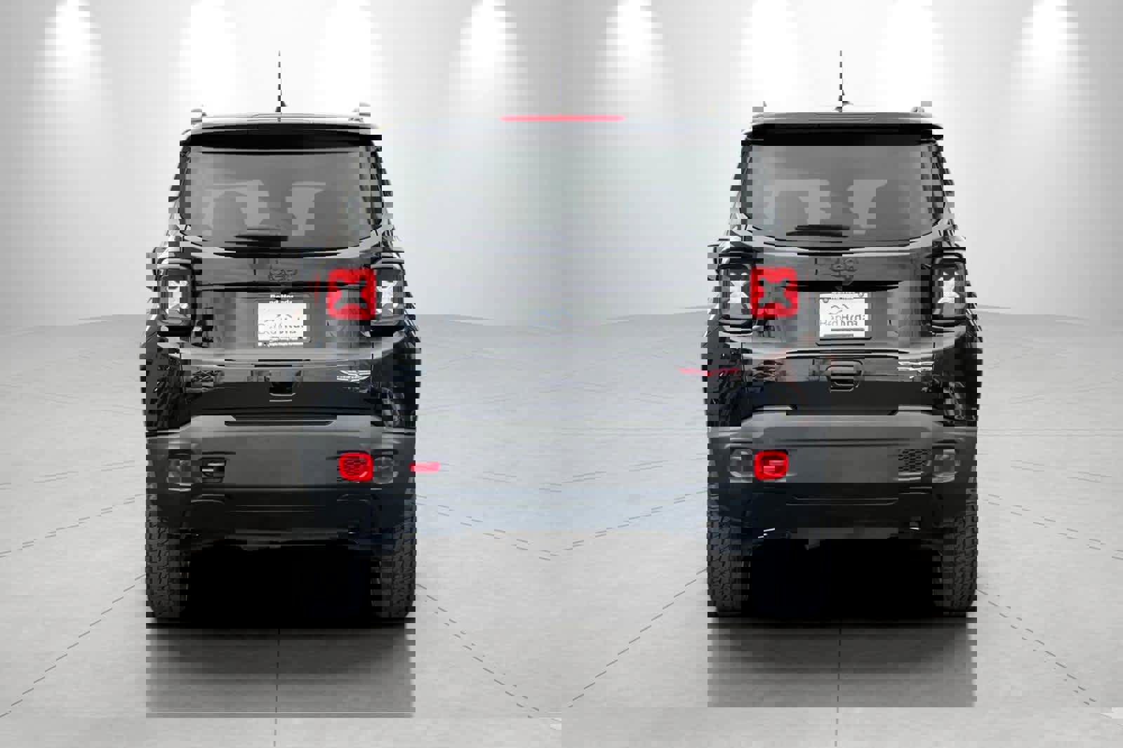 Used 2023 Jeep Renegade Trailhawk w/ Trailhawk Elite Group image 7