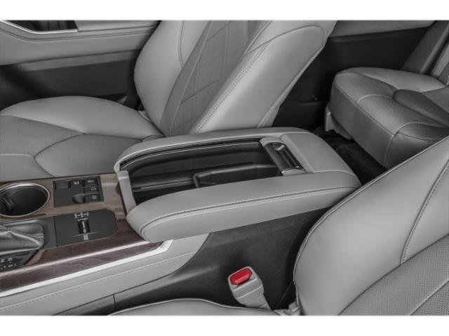 Certified 2025 Toyota Highlander Platinum image 15