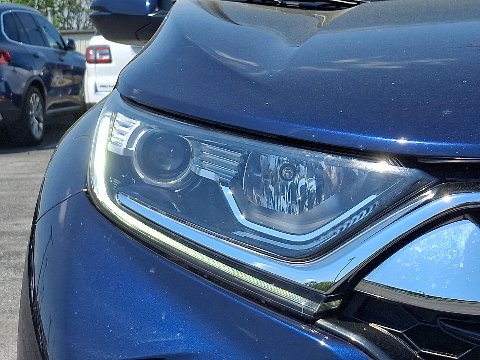 Used 2018 Honda CR-V EX image 9