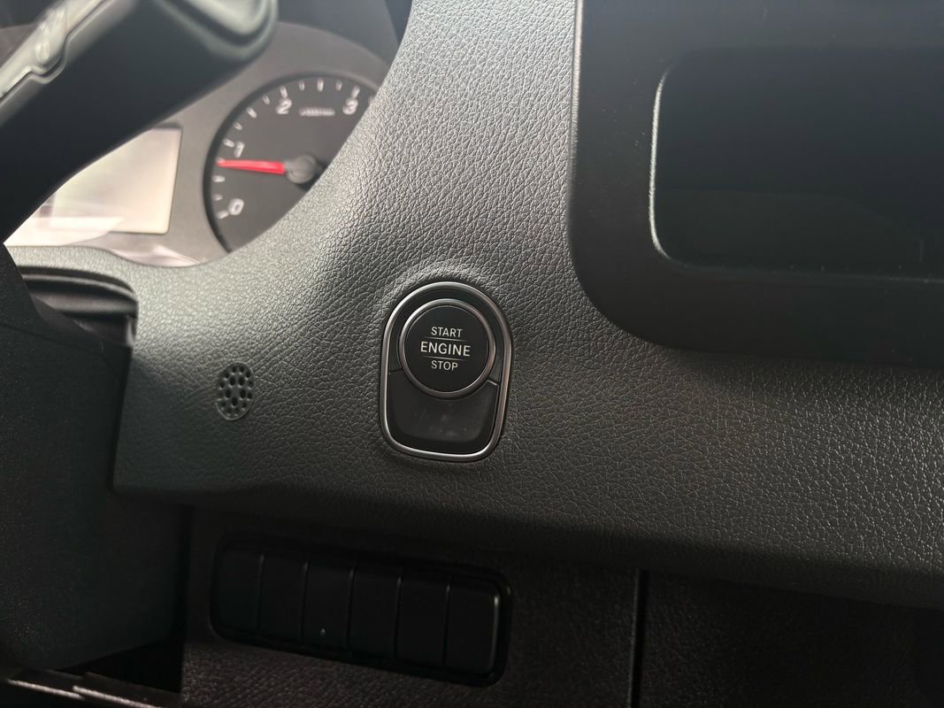 Used 2021 Mercedes-Benz Sprinter 2500 w/ Comfort Plus Package image 33