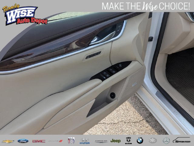 Used 2017 Cadillac XTS Luxury w/ Driver Awareness Package AWD/4WD image 10