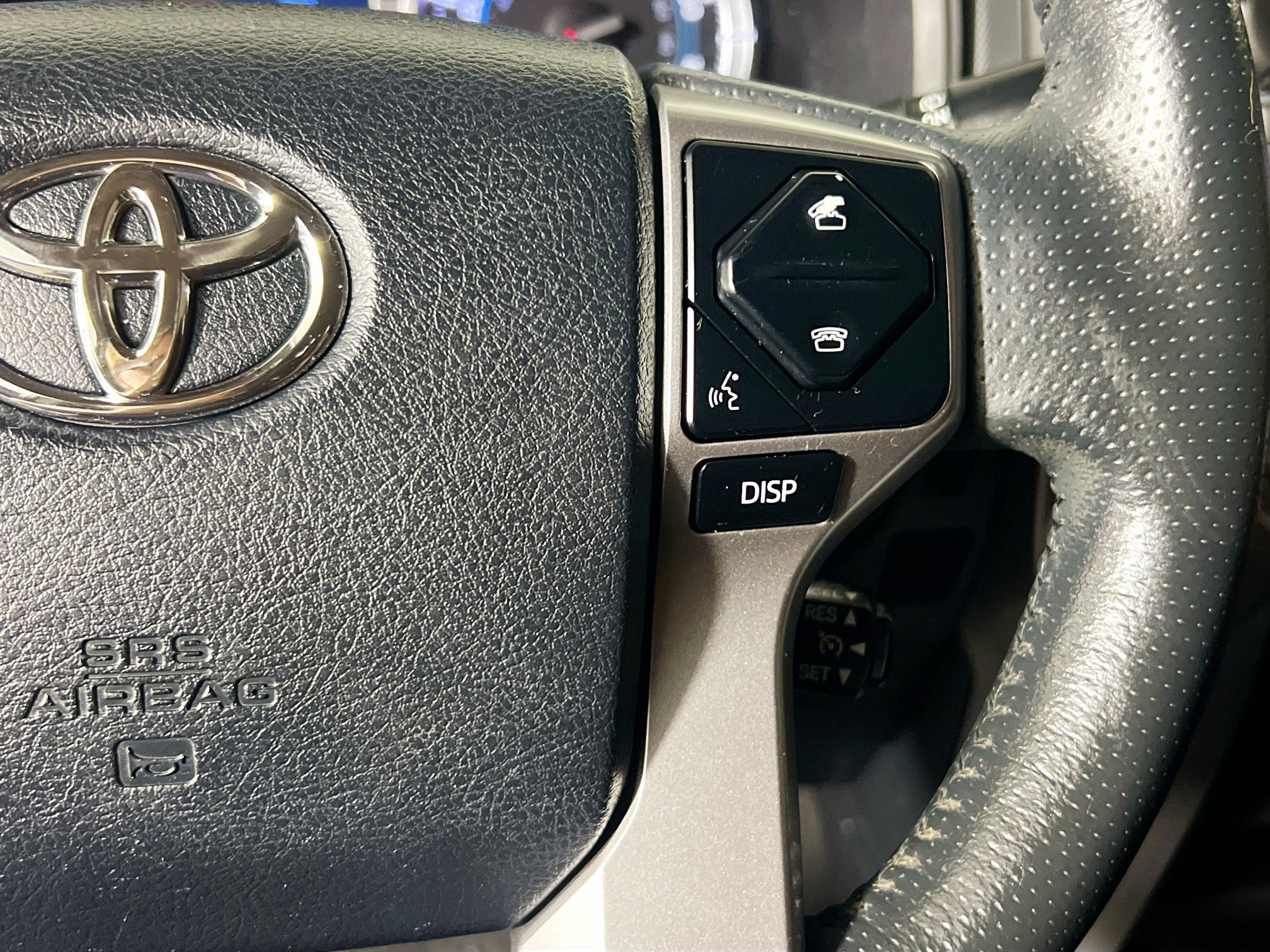 Used 2019 Toyota 4Runner SR5 RWD image 18