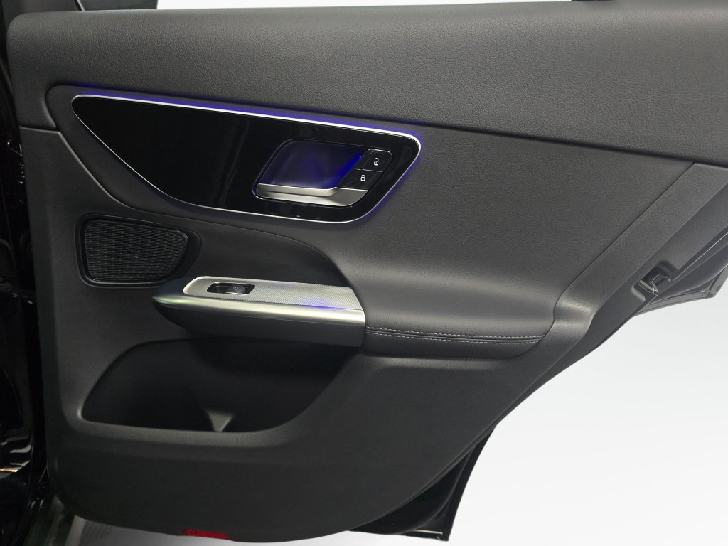 New 2026 Mercedes-Benz GLC 300 4MATIC image 24