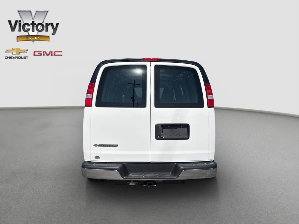 New 2026 Chevrolet Express 2500 w/ Driver Convenience Package RWD image 5