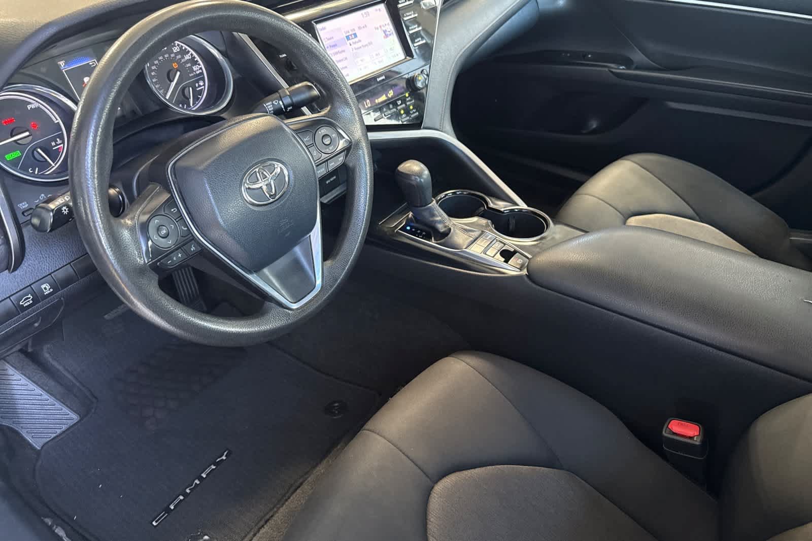 Used 2020 Toyota Camry LE w/ Preferred Accessory Package FWD image 13
