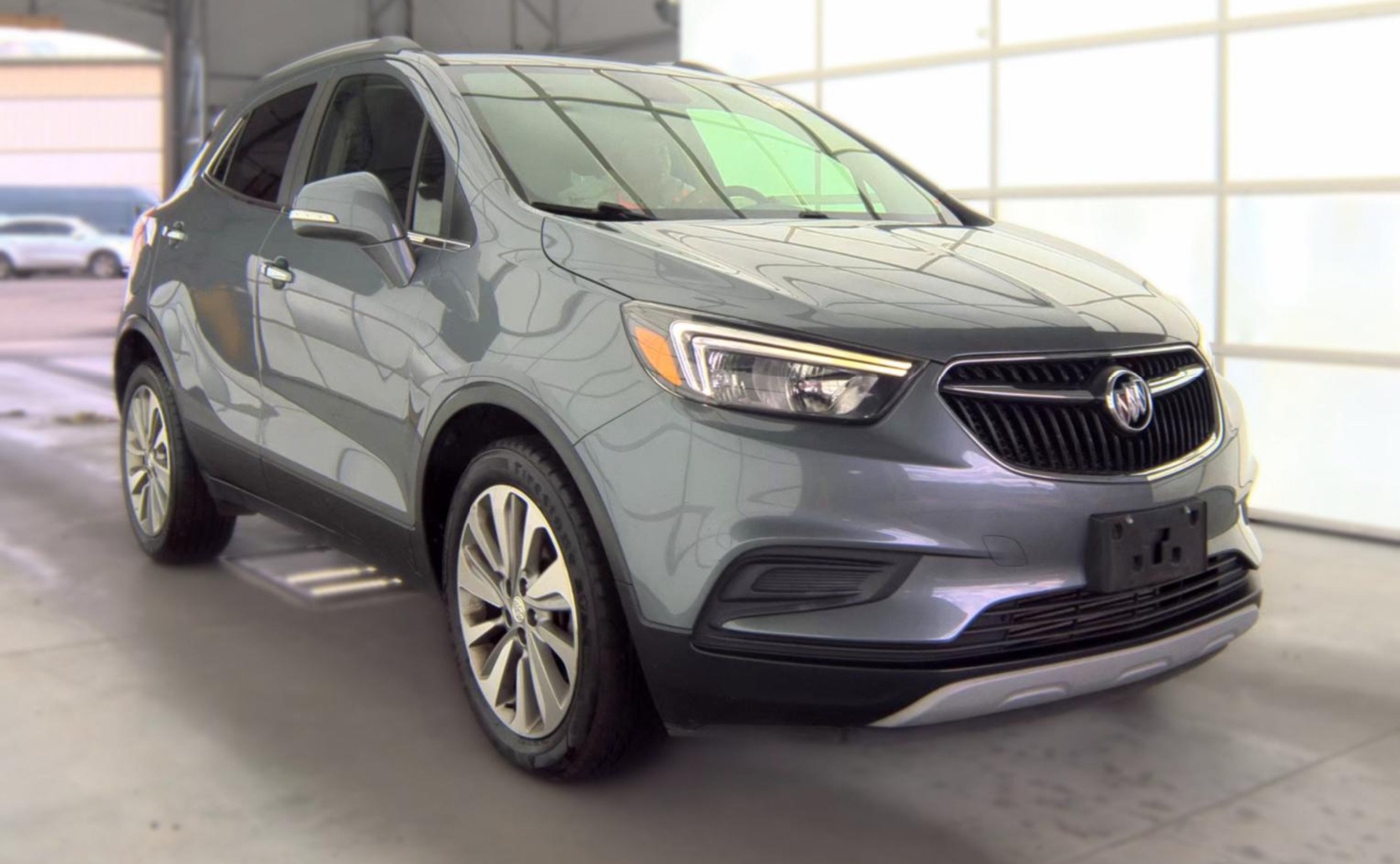 Used 2019 Buick Encore Preferred w/ Safety Package FWD image 3