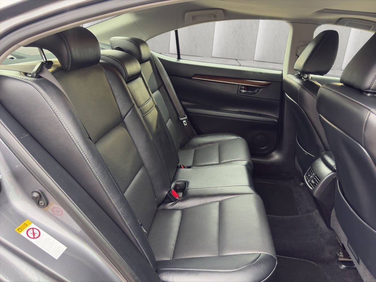 Used 2014 Lexus ES 350 w/ Premium Package FWD image 18
