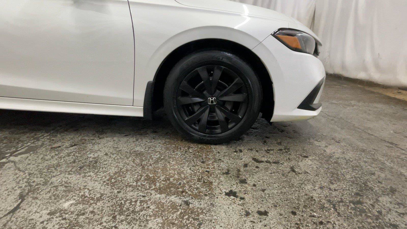 Used 2024 Honda Civic LX image 18