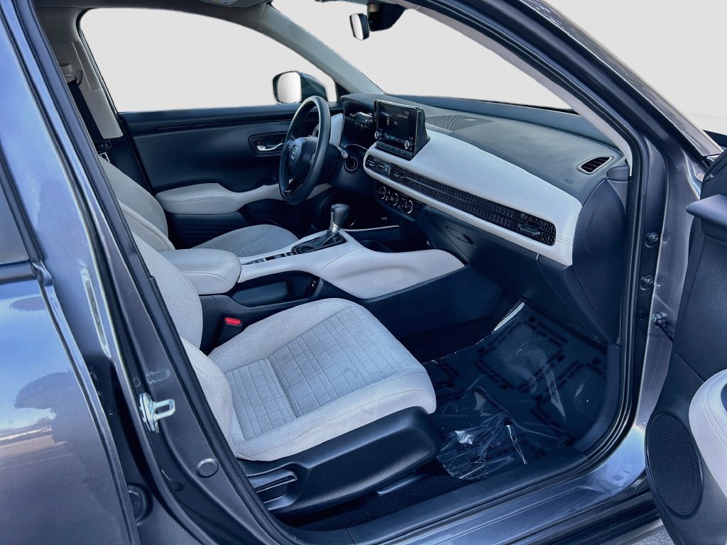 Certified 2024 Honda HR-V LX image 25