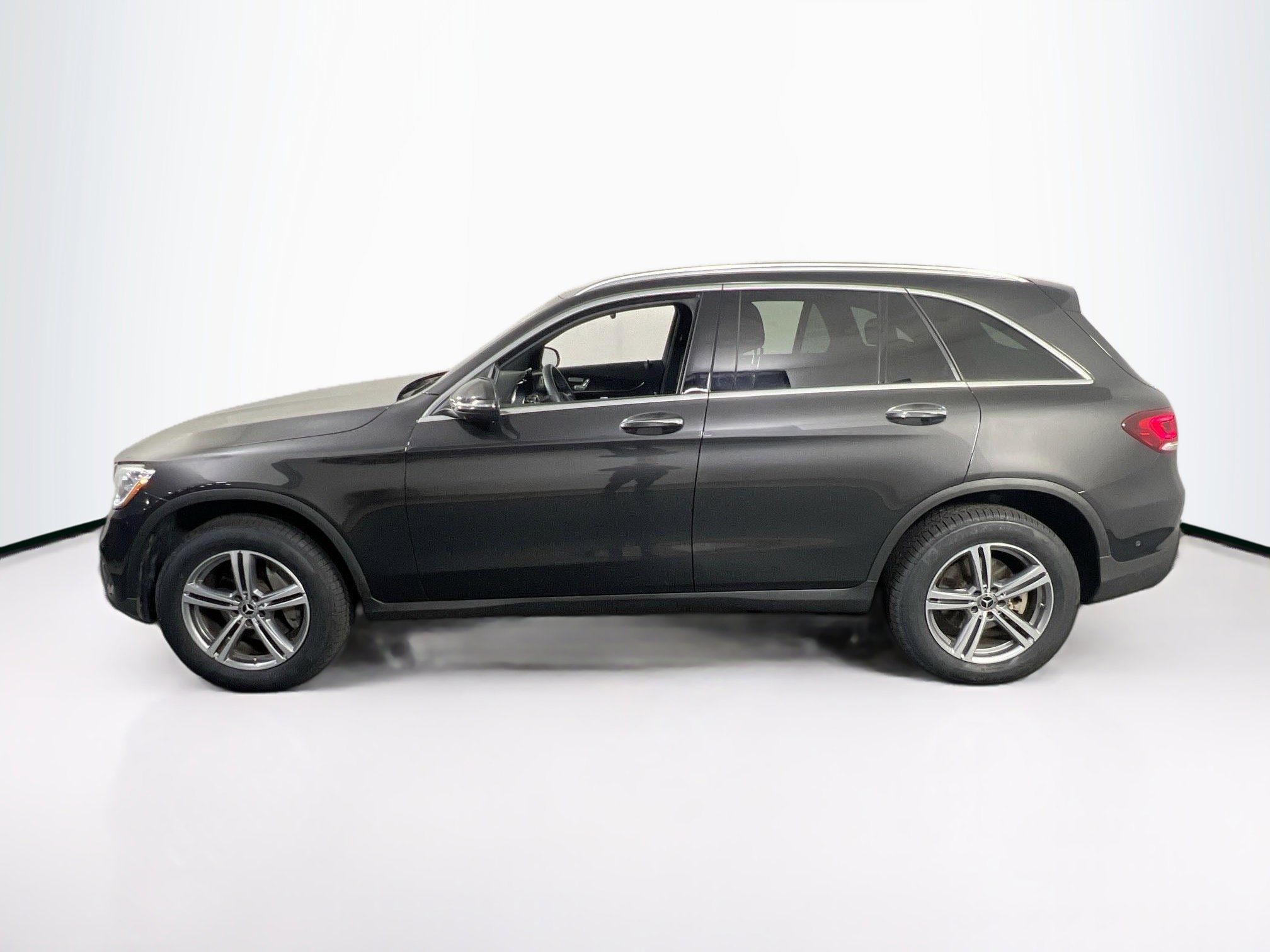 Used 2022 Mercedes-Benz GLC 300 4MATIC image 8