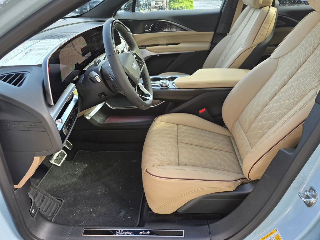 New 2025 Cadillac Lyriq Sport w/ Nappa Leather Package image 22