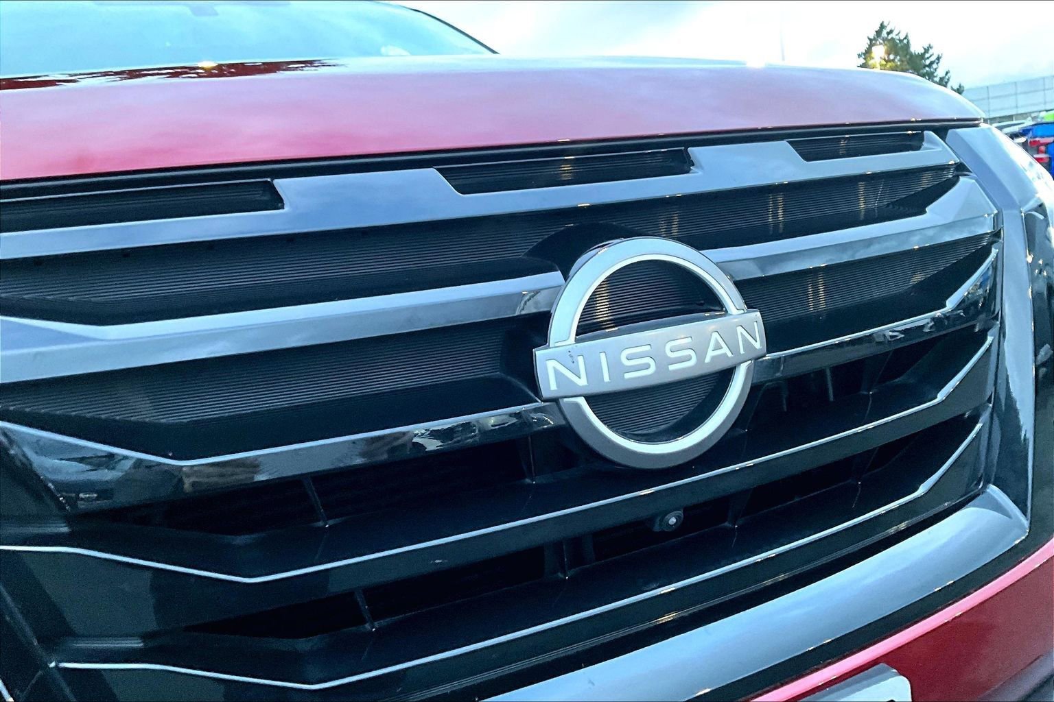 Used 2023 Nissan Pathfinder Platinum image 33