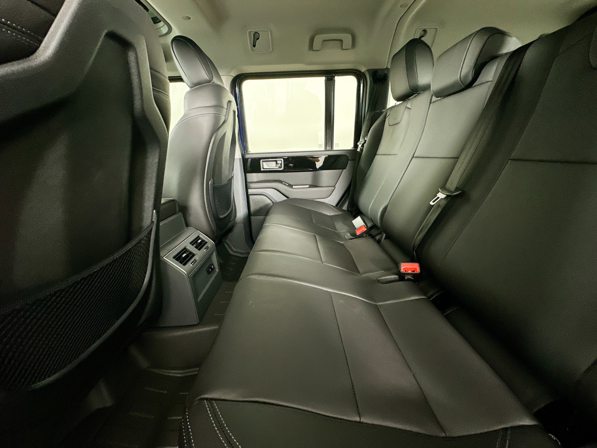 New 2026 INEOS Grenadier Fieldmaster Edition image 39