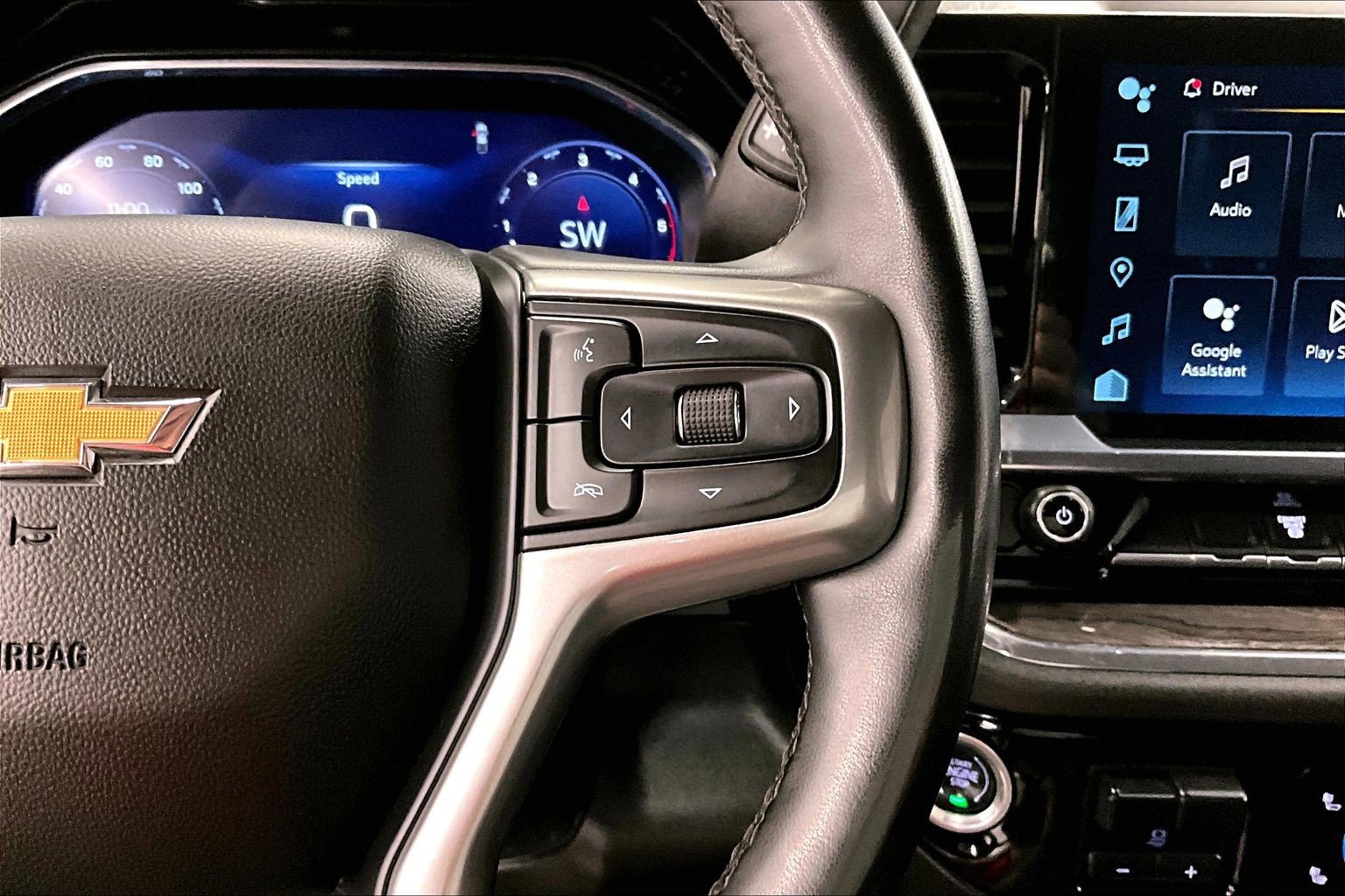 Used 2024 Chevrolet Silverado 3500 LTZ AWD/4WD image 27