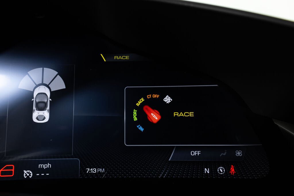 Certified 2022 Ferrari SF90 Stradale AWD/4WD image 34