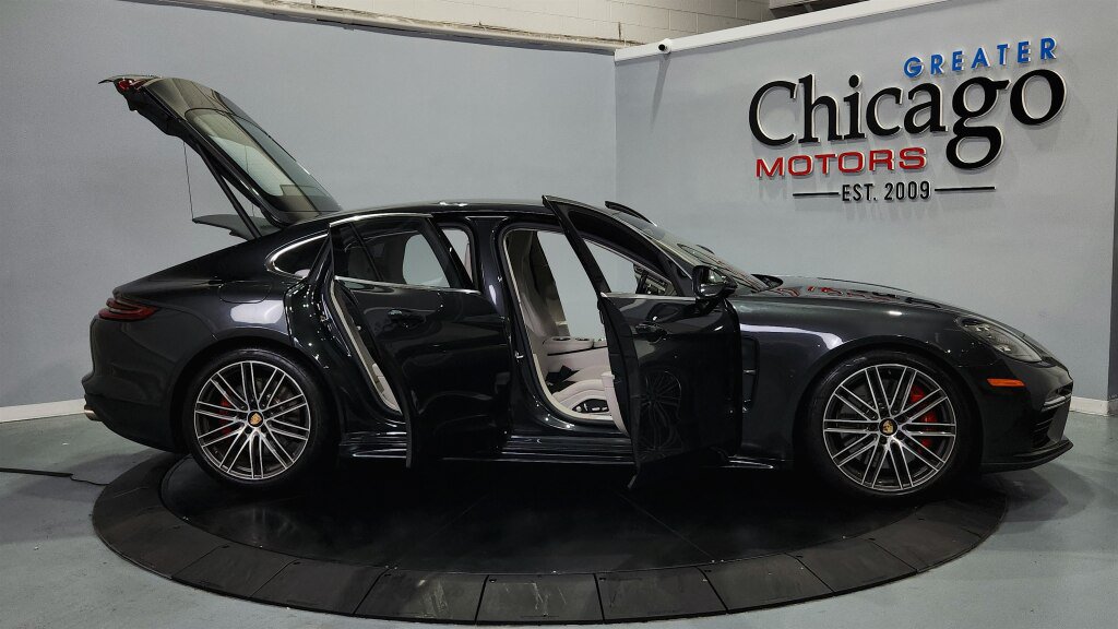 Used 2017 Porsche Panamera Turbo AWD/4WD image 15