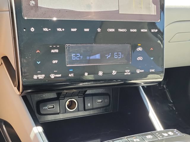 Used 2023 Hyundai Tucson Limited AWD/4WD image 13