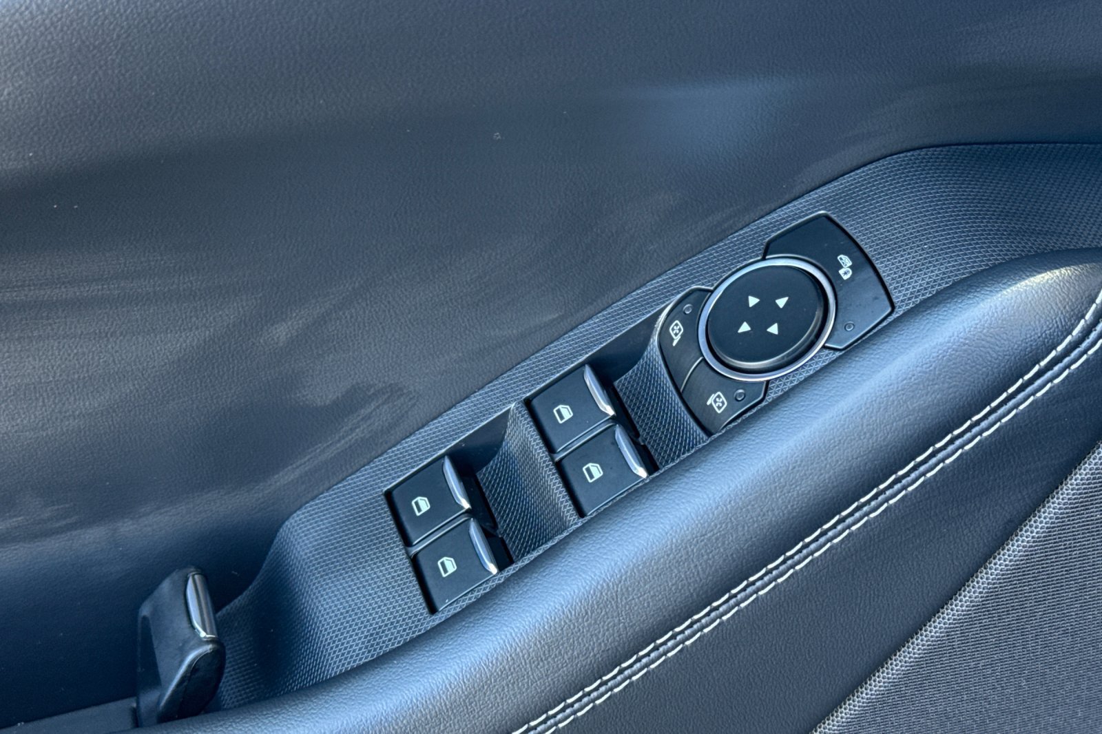New 2026 Ford Mustang Mach-E Select RWD image 12