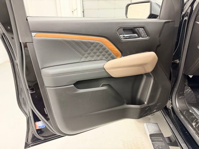 Certified 2026 GMC Canyon Denali image 22