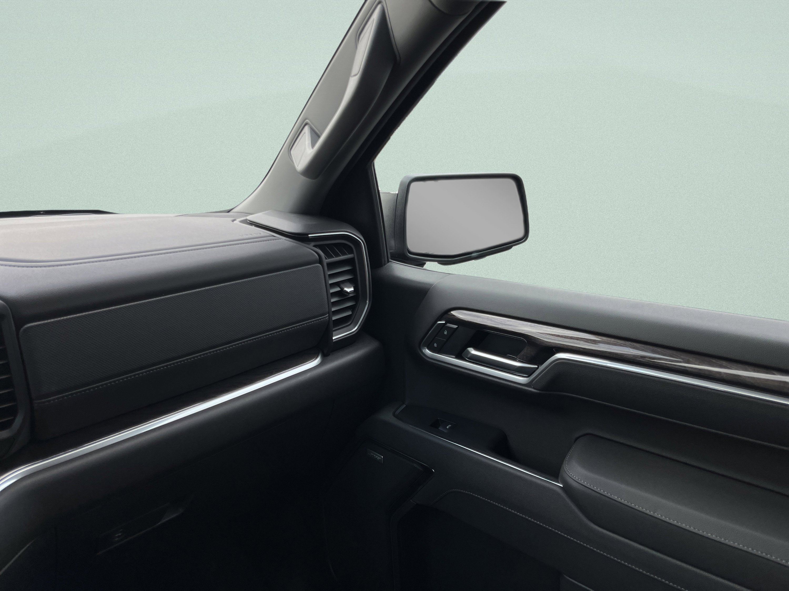 New 2026 Chevrolet Silverado 1500 LTZ w/ LTZ Premium Package image 25