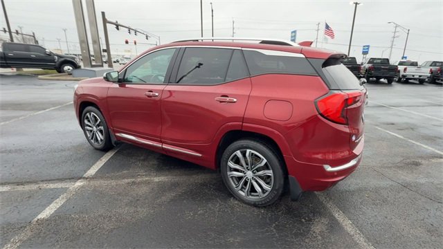 Used 2018 GMC Terrain Denali w/ Advanced Safety Package image 6