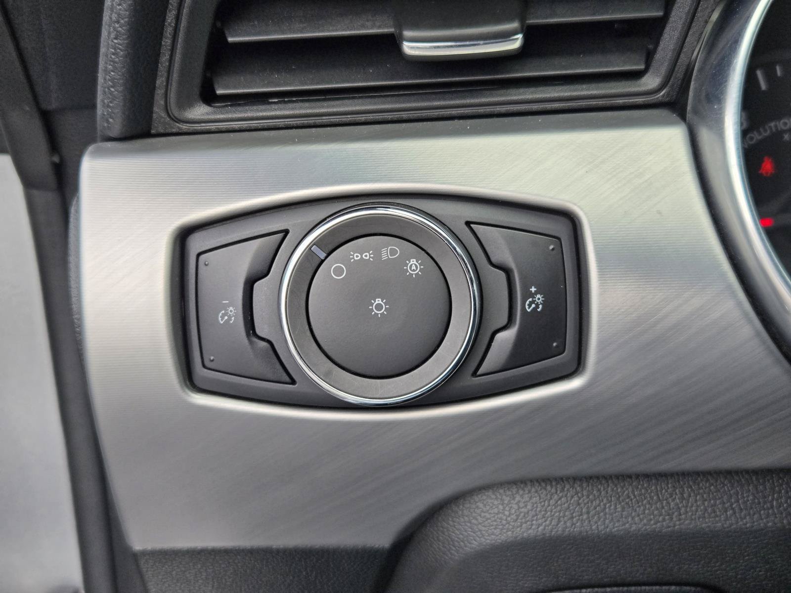 Used 2023 Ford Mustang Premium RWD image 17